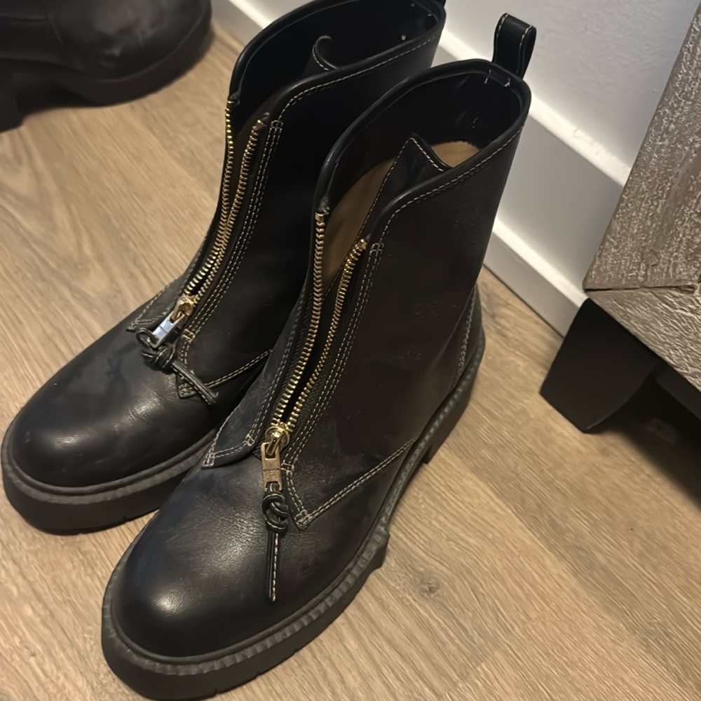 Women’s coach boots